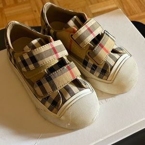 Toddler Burberry sneakers